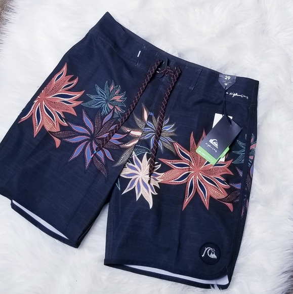 Quiksilver Other - Quicksilver 4Way Stretch Board Shorts